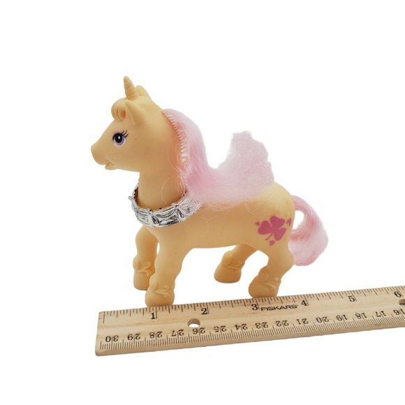 VTG Yellow Chap Mei Cutie Pony Unicorn Brushable Tail 2.5” Figure Pink Clover Co - Picture 2 of 4